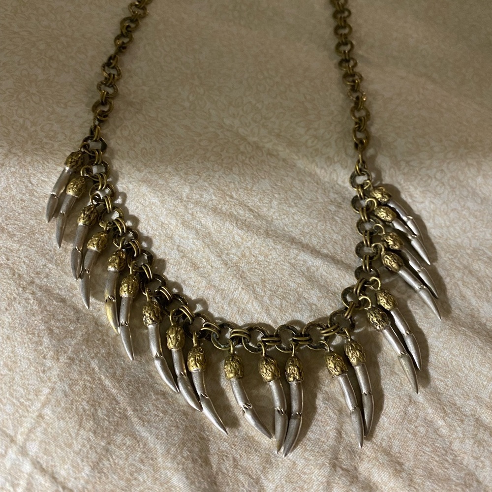 Swap my Wolf Rider Necklace for your Crystal Head Piece or KTG cheetah harems? - Picture 4 of 5